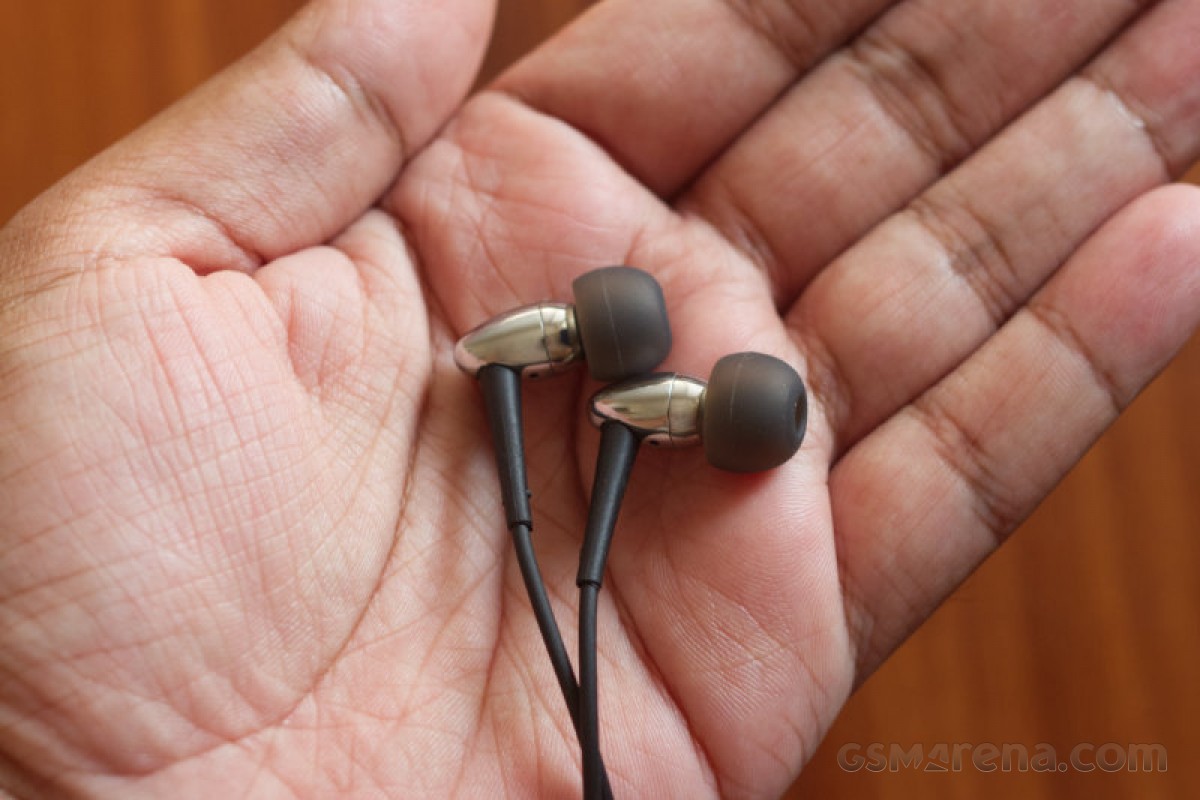 Budget wired earphones comparison GSMArena news