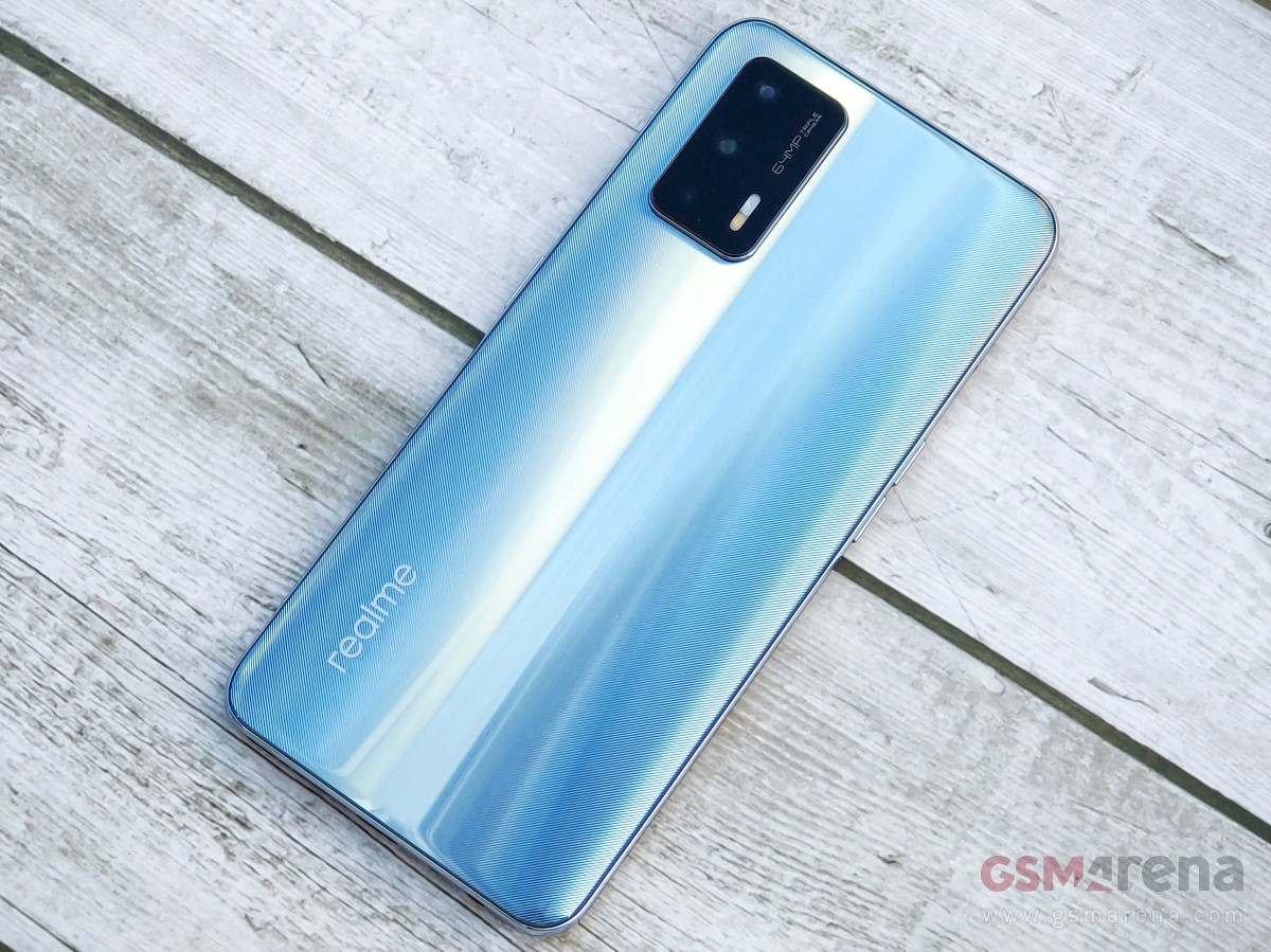 Realme GT 5G powered by the Snapdragon 888 is Realme's flagship of 2020