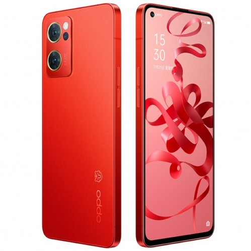 Oppo Reno7 New Year Edition in Red Velvet color announced