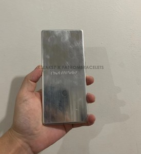 Pixel 6a aluminum dummy: In-display fingerprint reader