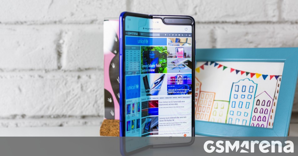 Samsung Galaxy Fold and Note 10 series also receiving stable One UI 4 thumbnail