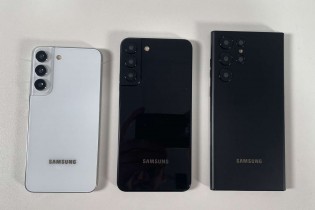 Samsung Galaxy S22 dummies