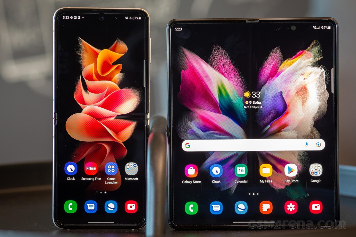 Galaxy Z Fold3 / Z Flip3