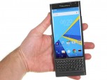 The BlackBerry Priv was much more reasonable in its design and dimensions