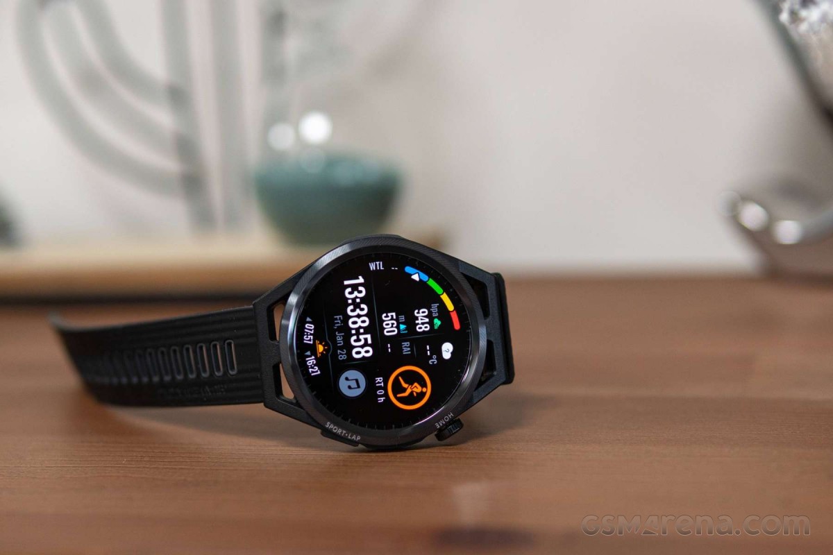 Huawei watch gt hot sale or galaxy watch