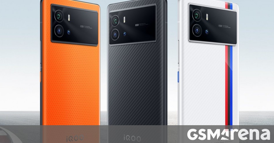 iQOO 9 and iQOO 9 Pro get official with Snapdragon 8 Gen 1, BMW M versions thumbnail