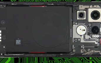 Disassembly: Take a look inside the OnePlus 10 Pro