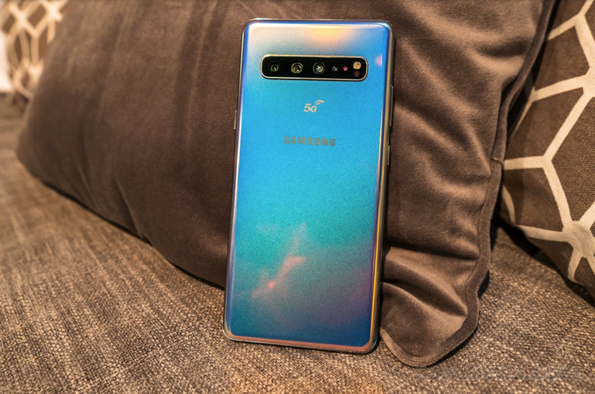 Samsung Galaxy S10 5G gets Android 12 in South Korea and the US