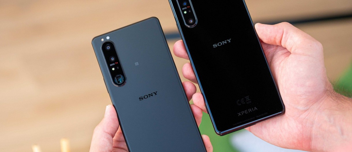 gebied Snooze gebroken Sony is now pushing stable Android 12 to Xperia 1 III and Xperia 5 III -  GSMArena.com news