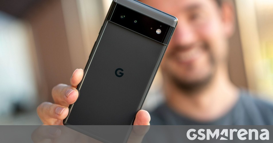 Google Pixel 6 and Pixel 6 Pro receive February update on time thumbnail