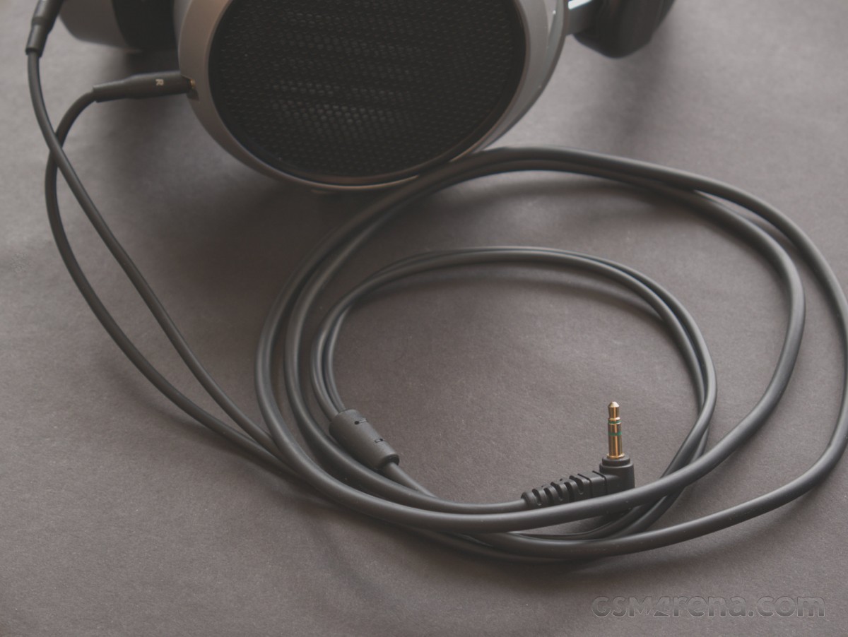 HiFiMan HE400se headphones review GSMArena news