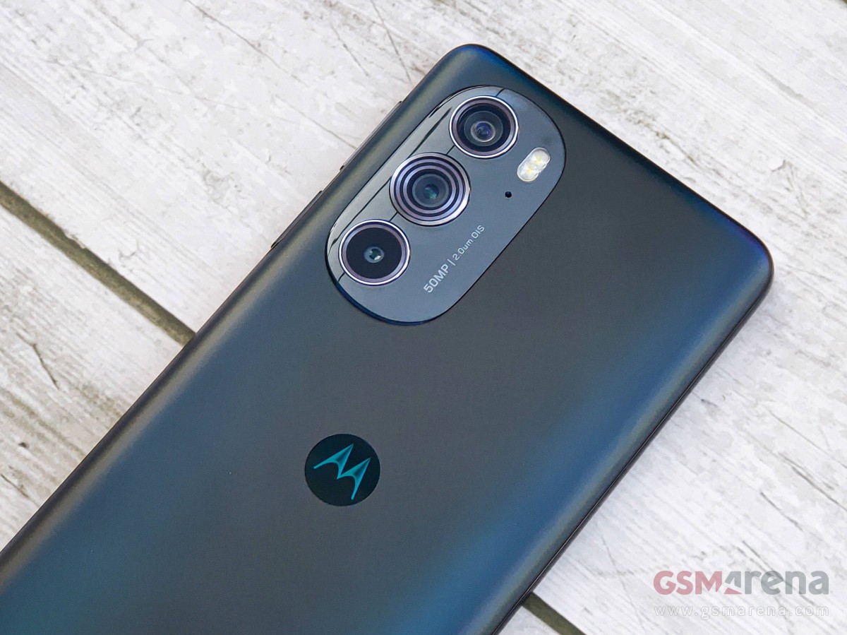 Motorola Edge 30 Pro in for review