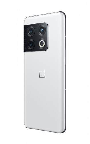 OnePlus 10 Pro in White