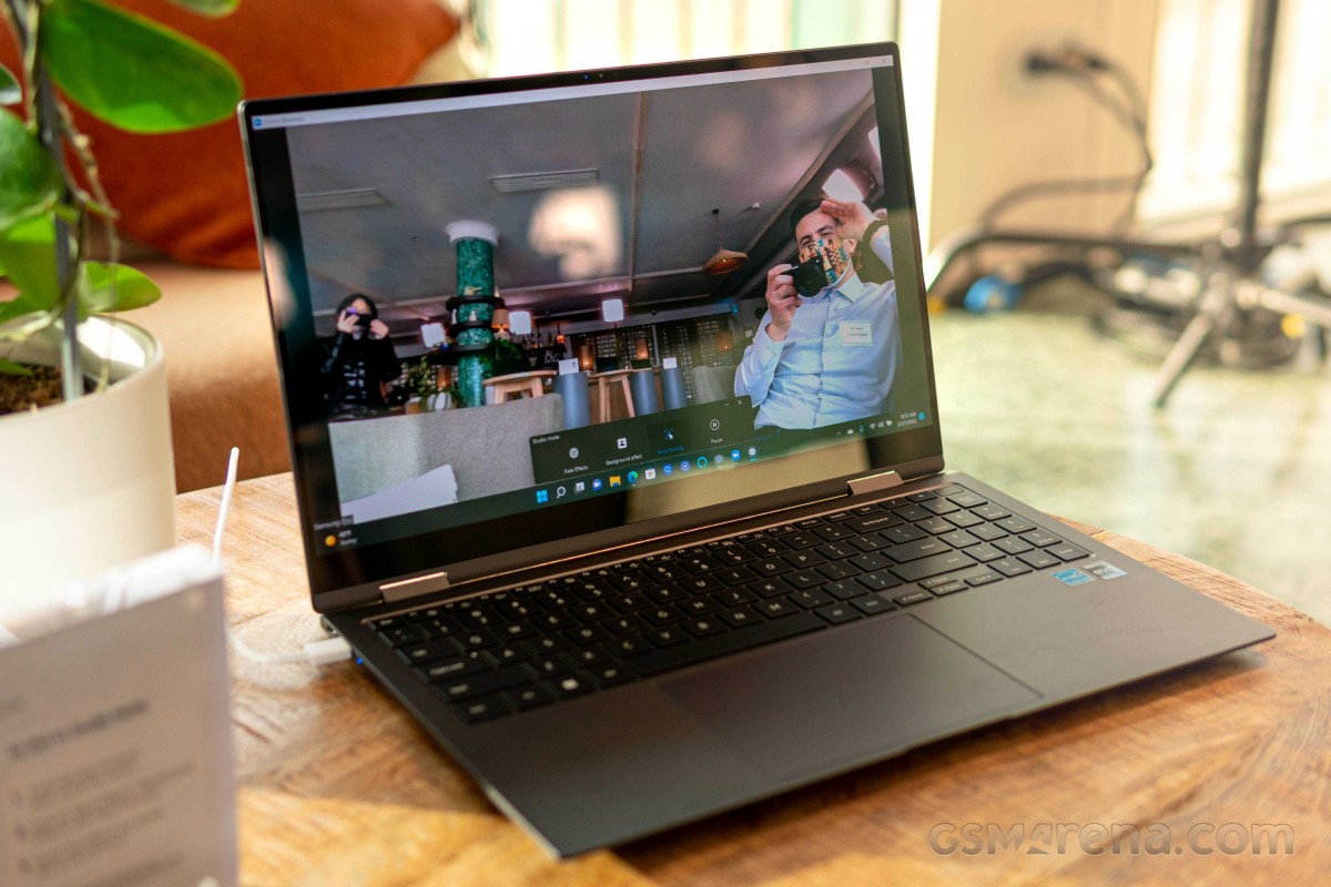 Samsung Galaxy Book2 Pro and Galaxy Book2 Pro 360 hands-on
