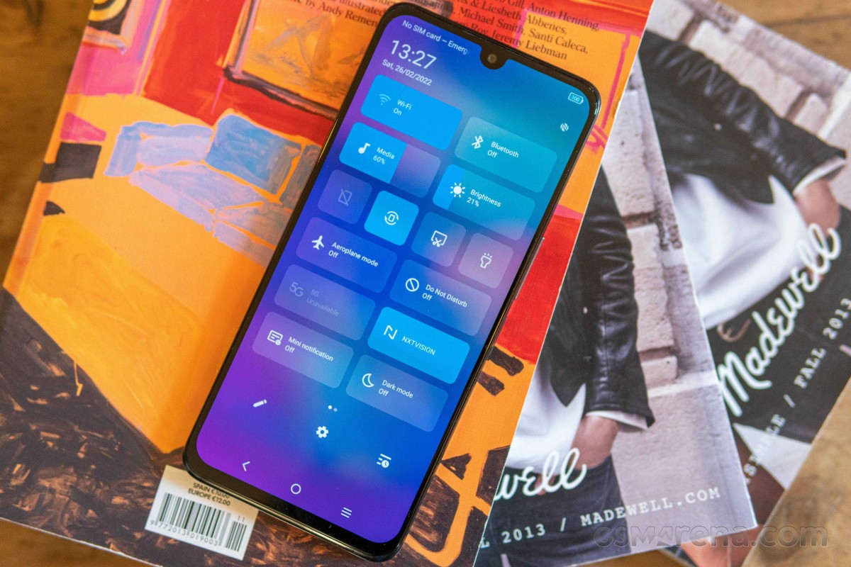 TCL 30 5G and TCL 30+ hands-on at MWC 2022