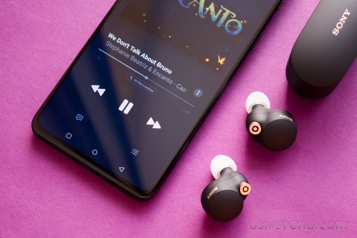 Sony WF-1000XM4 review: Software updates help keep these excellent earbuds  on top - CNET