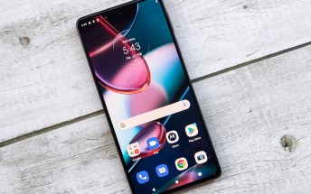 Motorola Edge+ (2022) will be available in the US on March 24