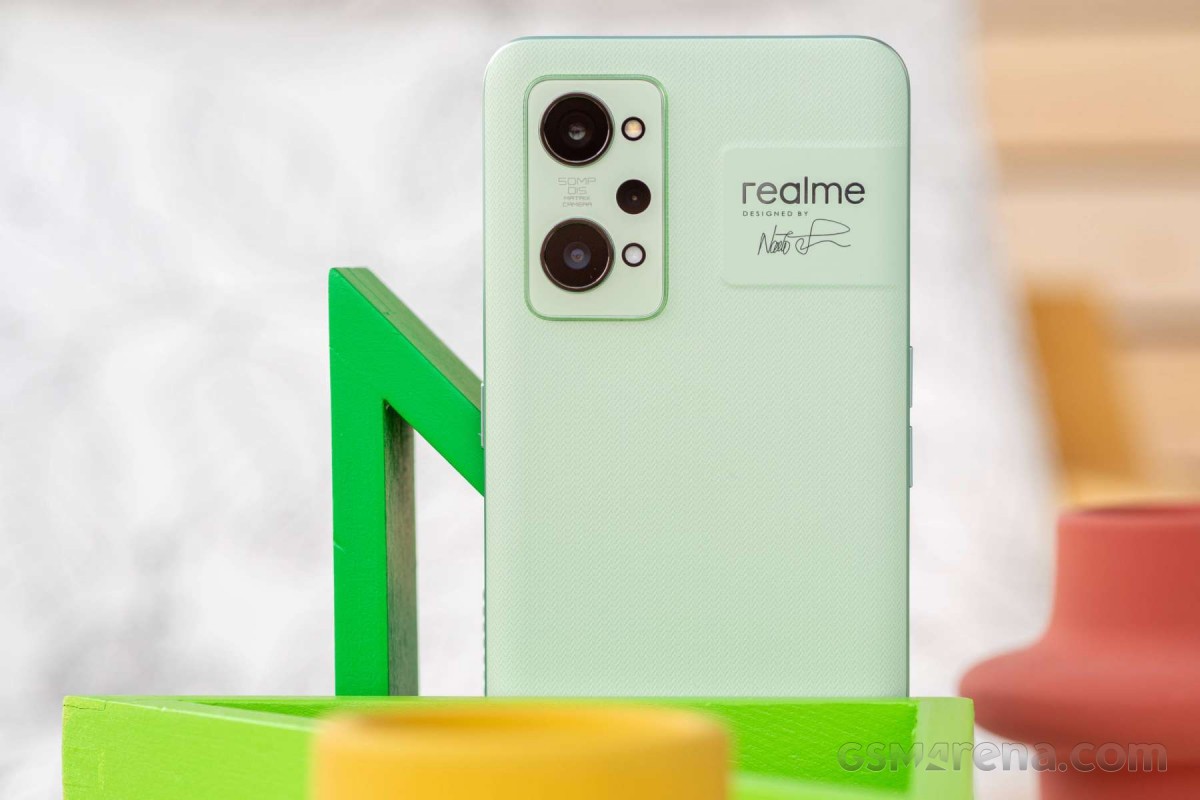 Realme GT2 in for review