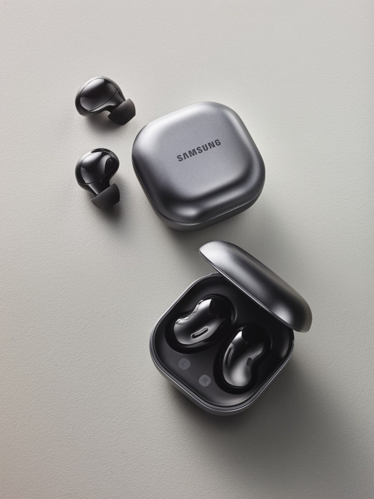 SAMSUNG GALAXY BUDS2 BLACK ONYX BLACK