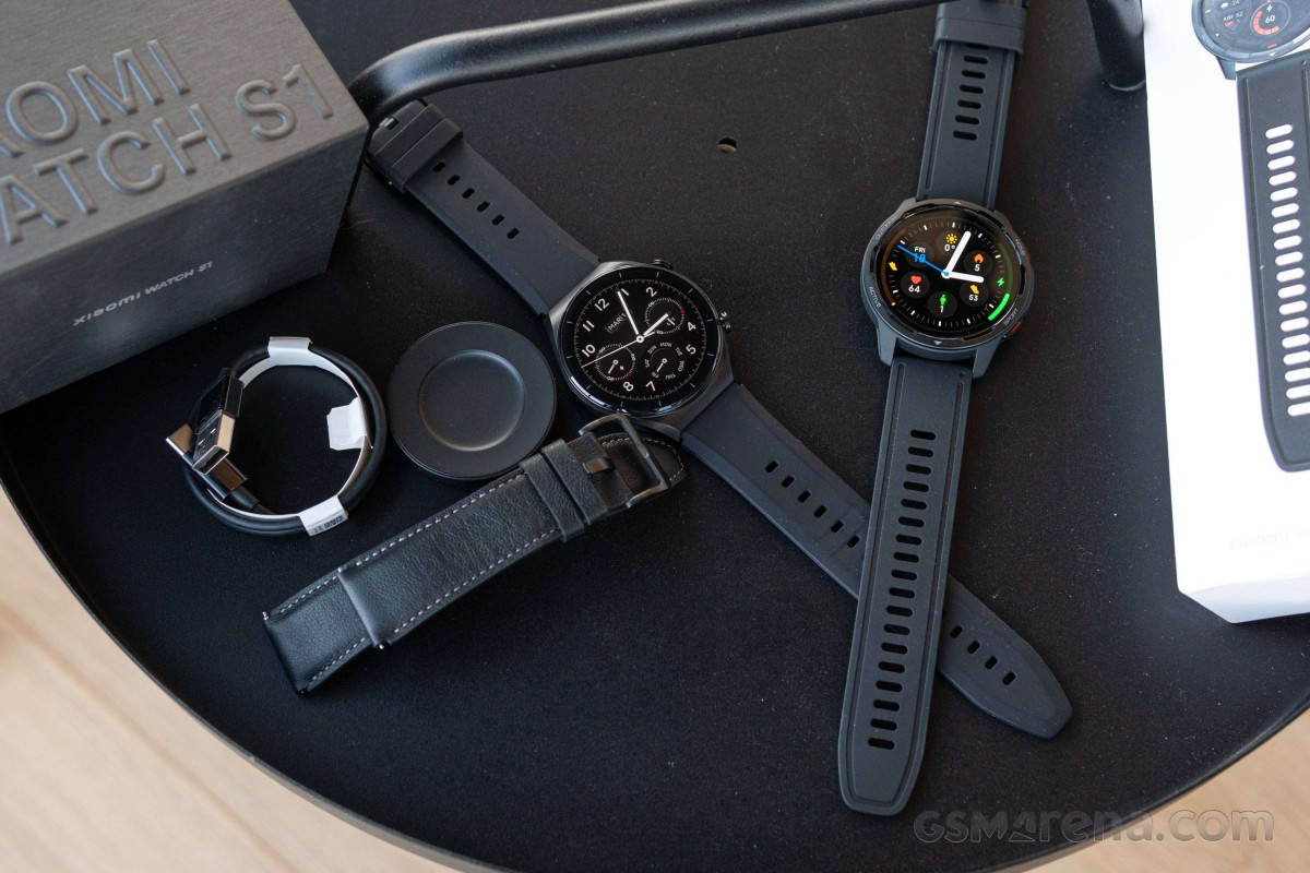 Xiaomi Watch S1 on the left and S1 Active on the right