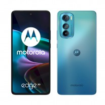 Motorola Edge 30 in Aurora Green