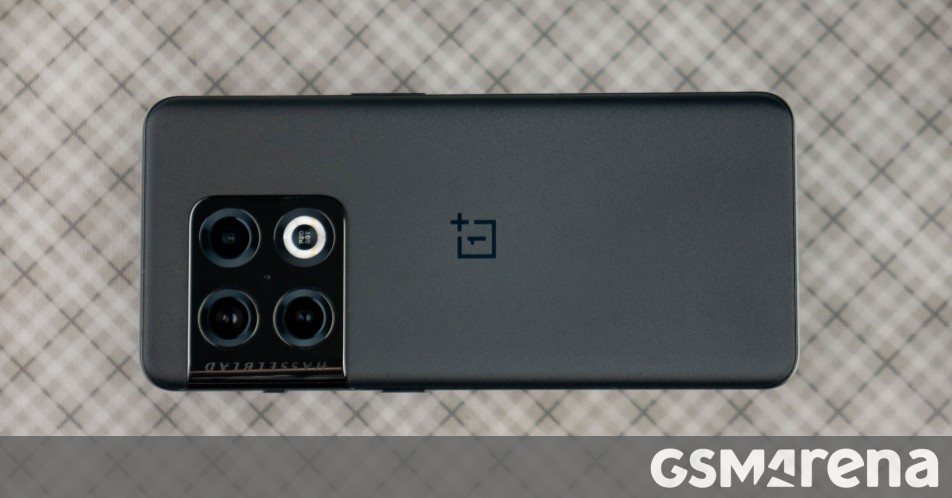 Le modèle mondial OnePlus 10 Pro reçoit déjà sa première mise à jour