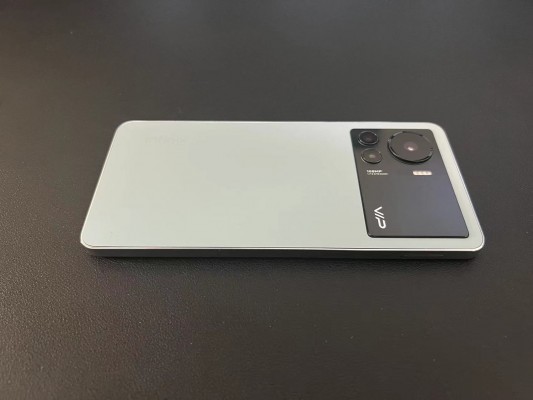 Spy shots of a new Infinix Note model, note the 108 MP camera (and ultra wide module)