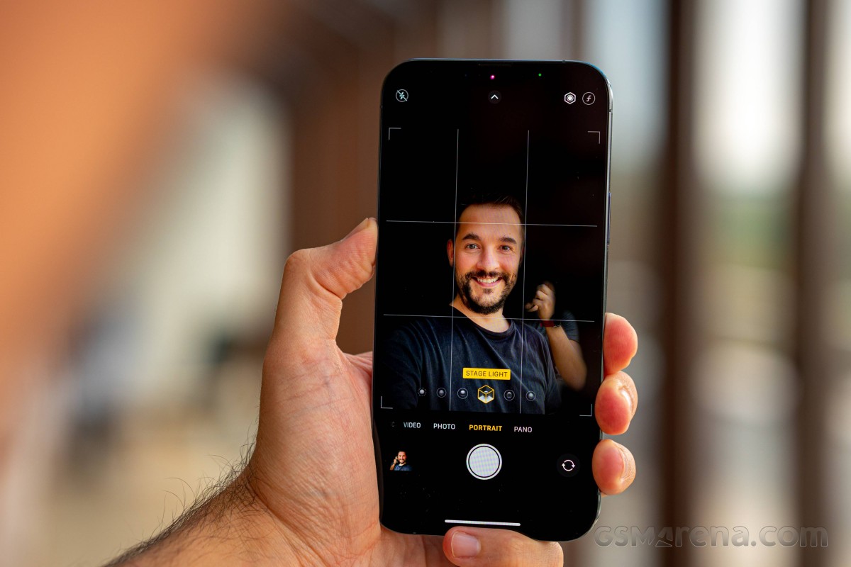 Se dice que la cámara selfie del iPhone 14 es tres veces más grande que sus predecesores