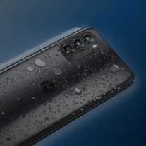 Moto G82 features