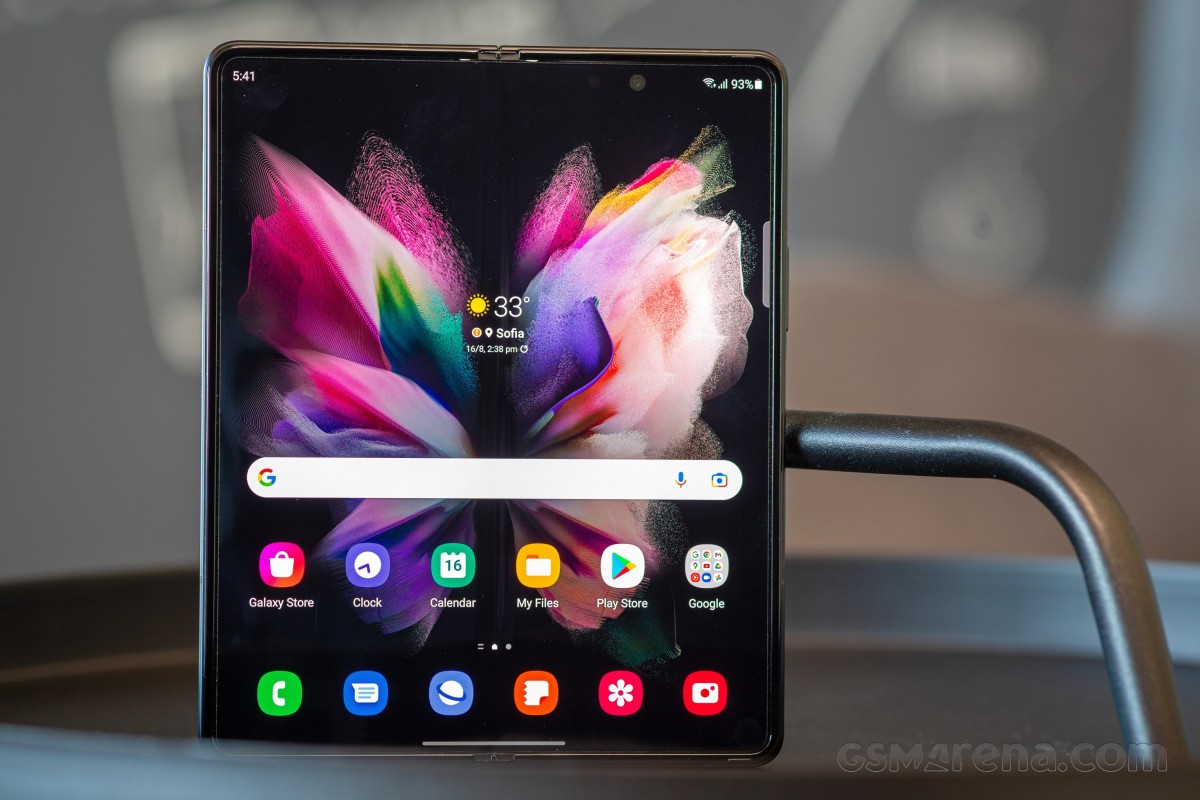 Samsung Galaxy Z Fold4’s foldable screen to have a less prominent crease
