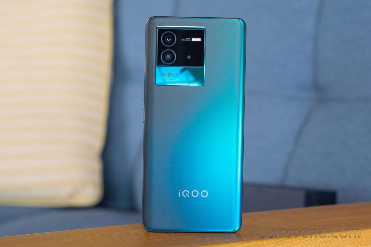 iQOO Neo6 in for review - GSMArena.com news