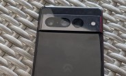 Google Pixel 7 Pro prototype leaks in live images