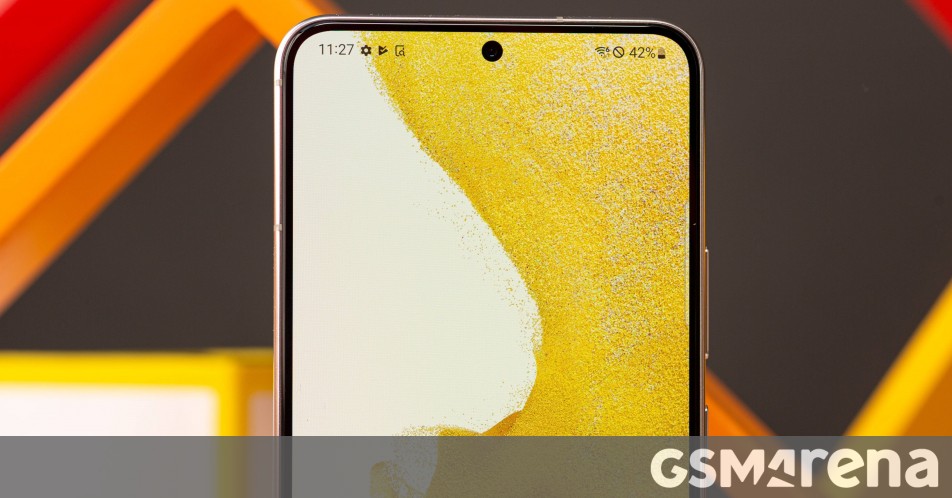 Samsung Galaxy S23 could finally bring a higher-res selfie camera - GSMArena.com news - GSMArena.com