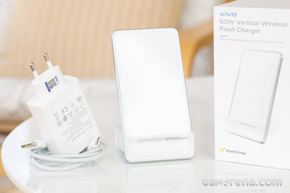 Weekend filler: vivo 50W Wireless Flash Charger test