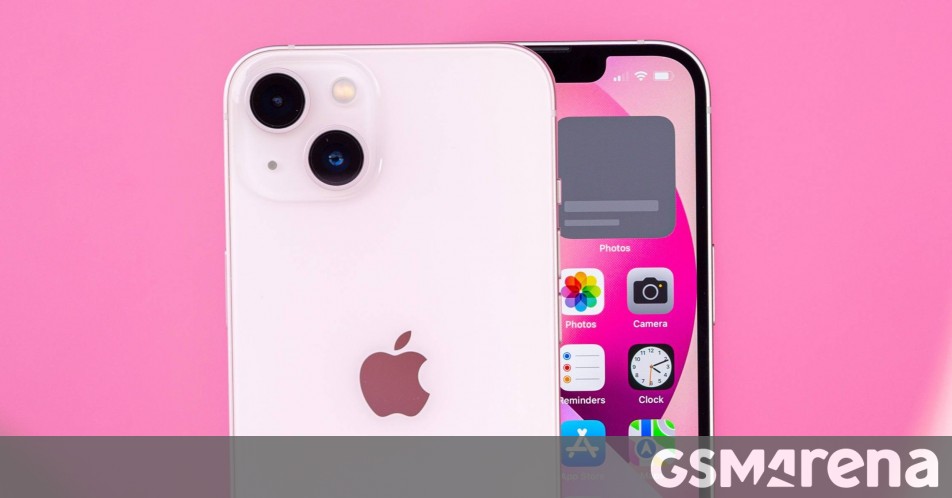 Proveedor de Apple que enfrenta problemas de calidad de lente de cámara para iPhone 14