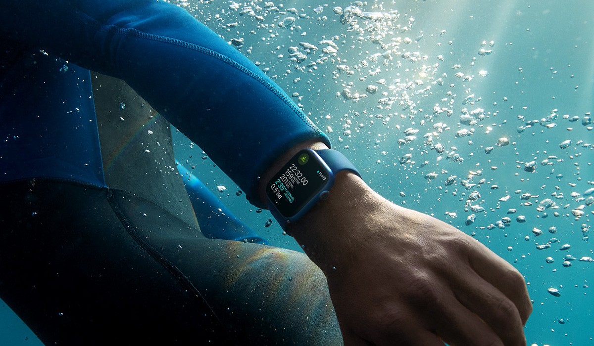 Gurman: Apple Watch Pro ruggedized smartwatch will start at USD900