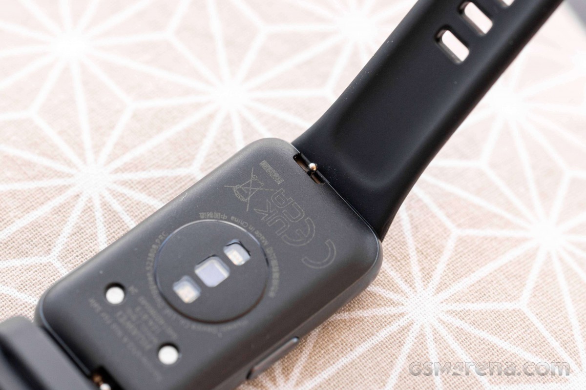 Huawei Band 7 review: Huawei Band 6 redux?