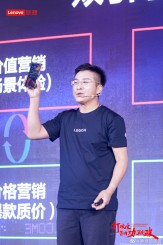 Motorola Razr showcased by Chen Jin (Lenovo China Mobile GM)