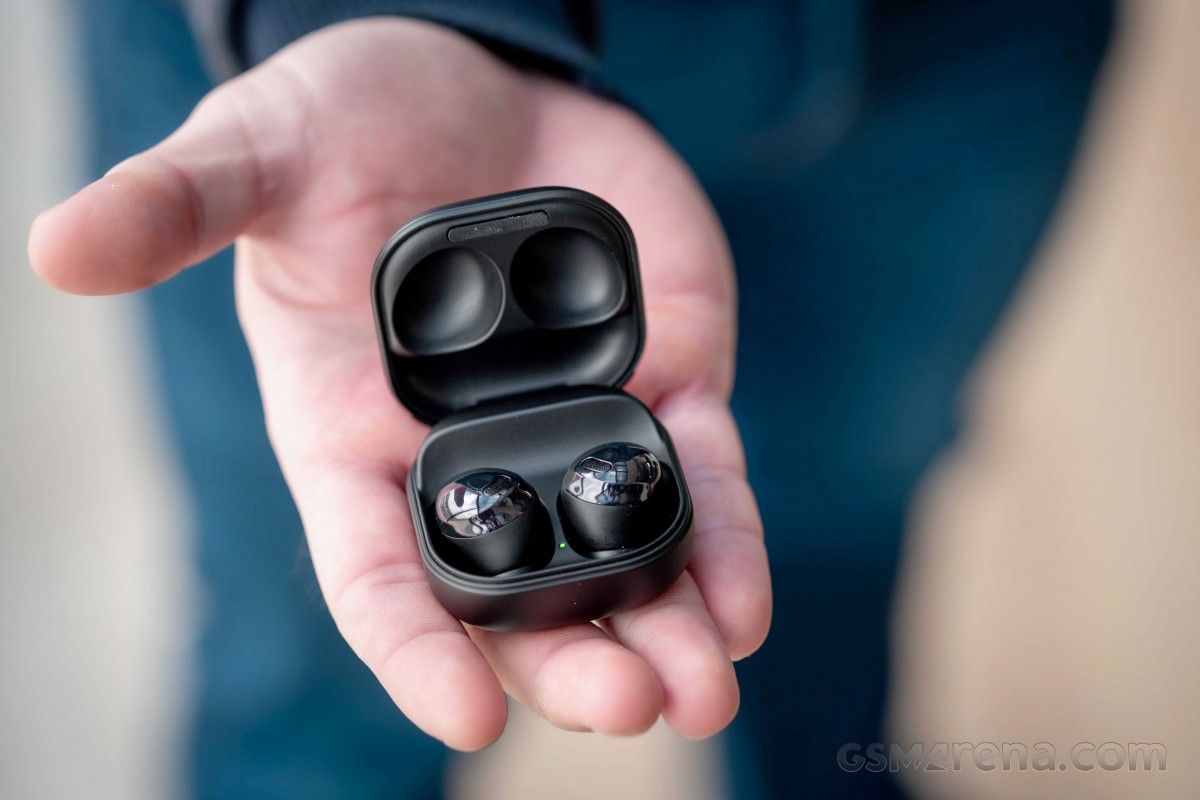 結婚祝い SAMSUNG GALAXY BUDS2 BLACK ONYX BLACK - オーディオ機器