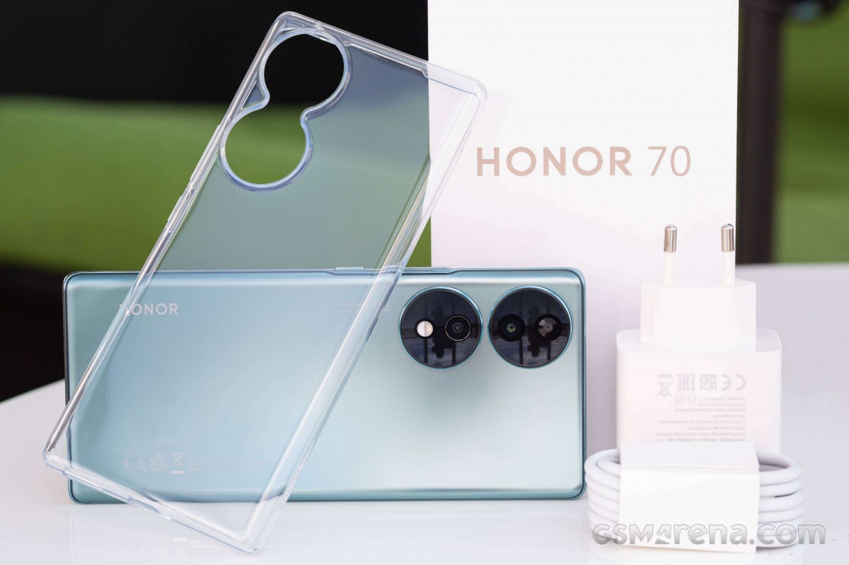 Honor 70 на обзоре