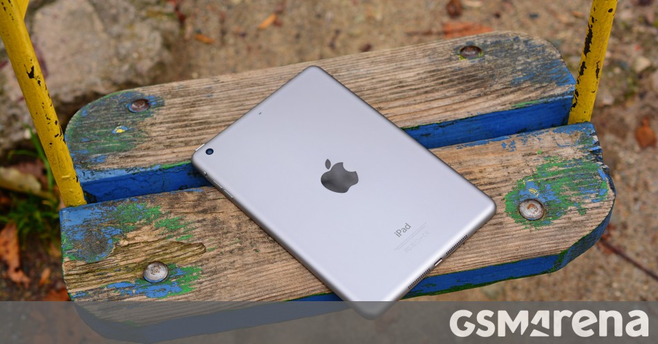 Apple releases iOS 12.5.6, fixing security issue for older devices