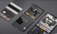 Moto Razr 2022 teardown video shows how the new hinge improves on the old one