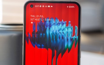 Nothing Phone (1)'s screen isn't as bright as initially advertised, but could get there in the future