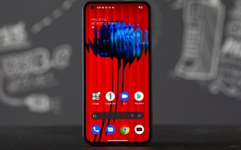 A Nothing Phone (1) Lite may be on the way