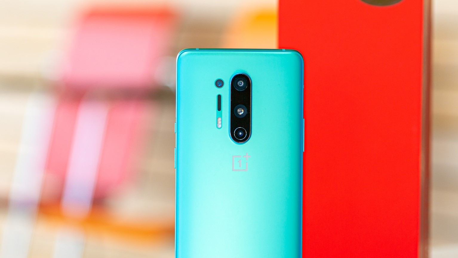 OnePlus is recruiting OxygenOS 13 Closed Beta Testers for OnePlus 8 and 8 Pro