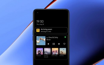 Spotify has special integration into ColorOS 13, including a widget for the Always On Display