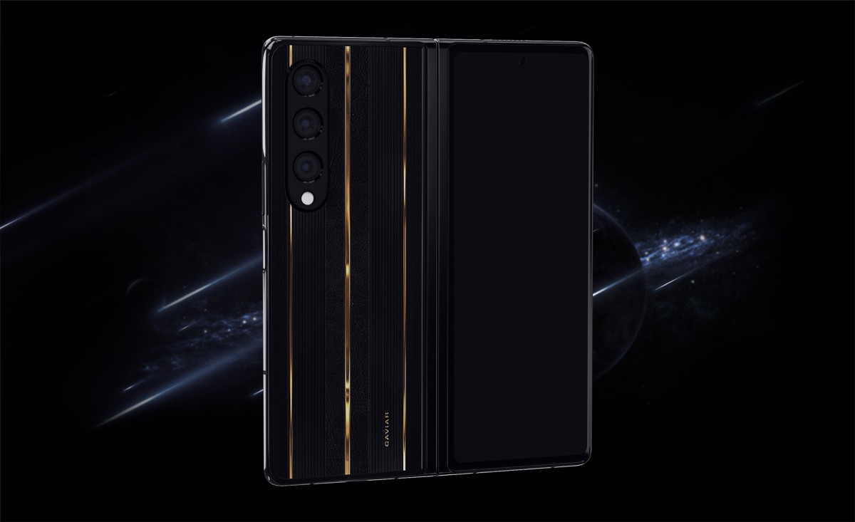 Caviar hiện đang cung cấp Samsung Galaxy Z Fold4 với cơ thể thiên thạch với giá 10.000 USD