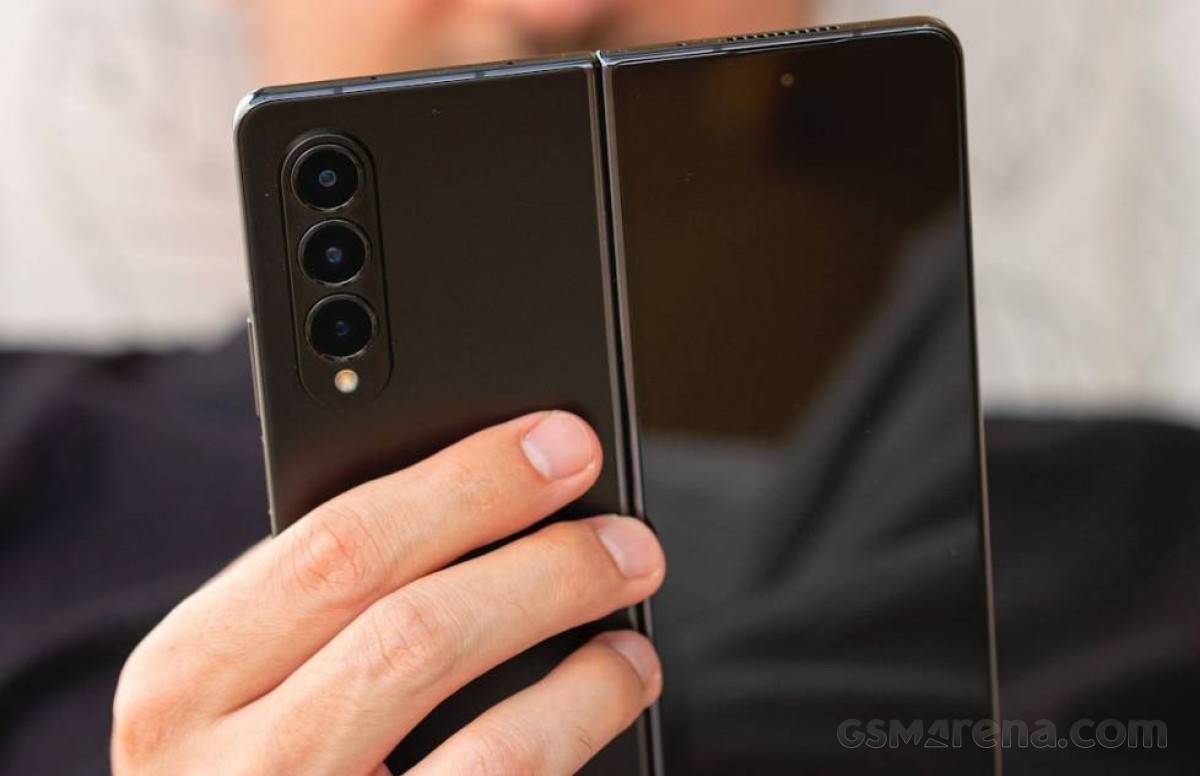 Samsung's Expert RAW camera app now supported on Galaxy Z Fold4