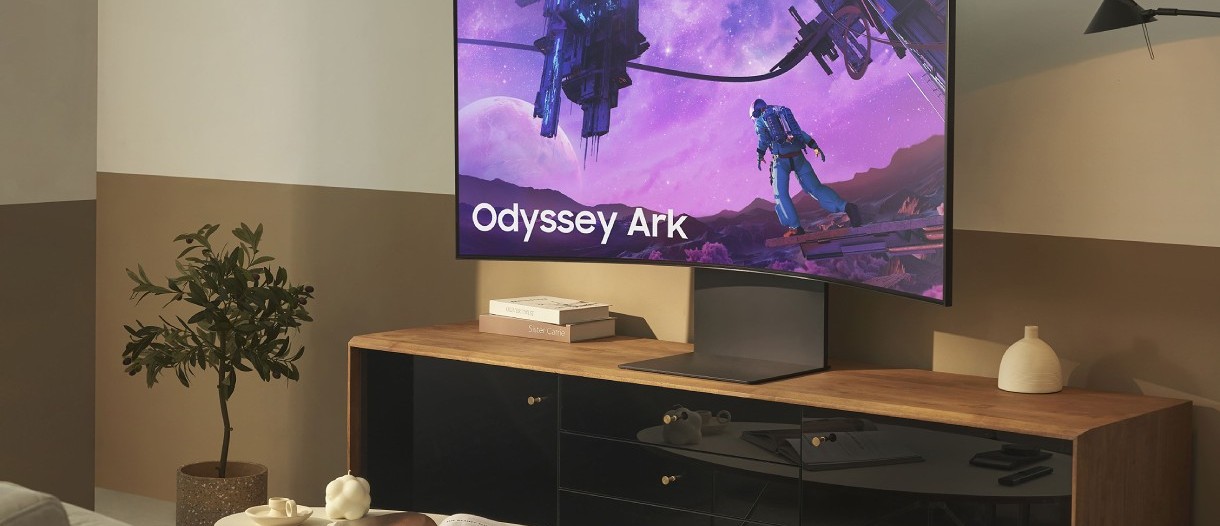 Samsung ARK Is a Rotating Cockpit of Monitor Madness