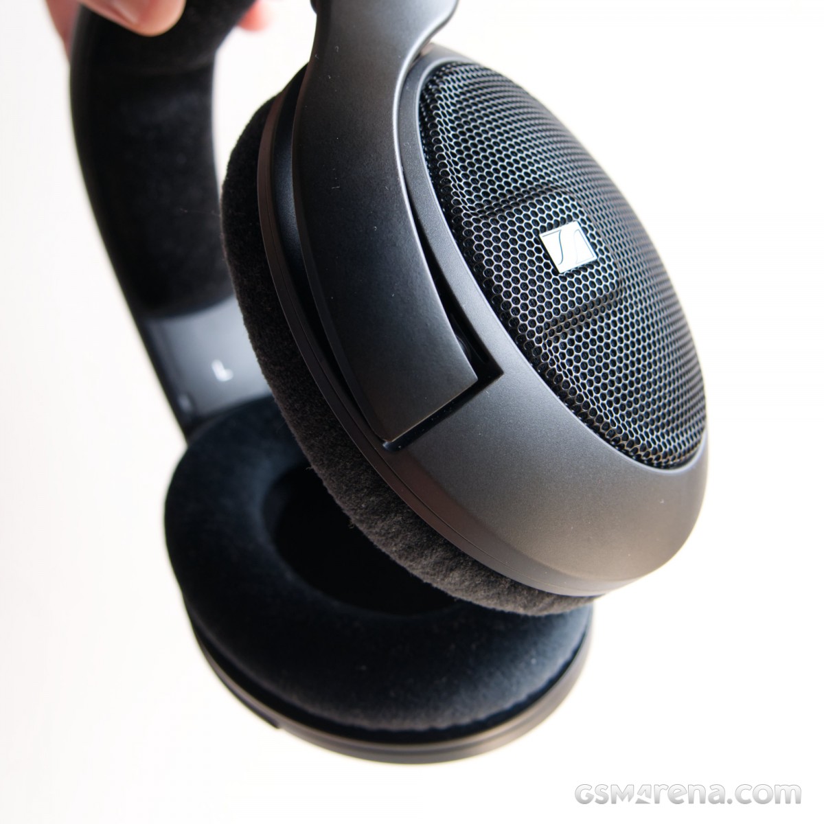 Sennheiser hd 400s online headphones review